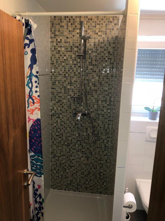 Apartmani Gavran Sukošan Esterno foto